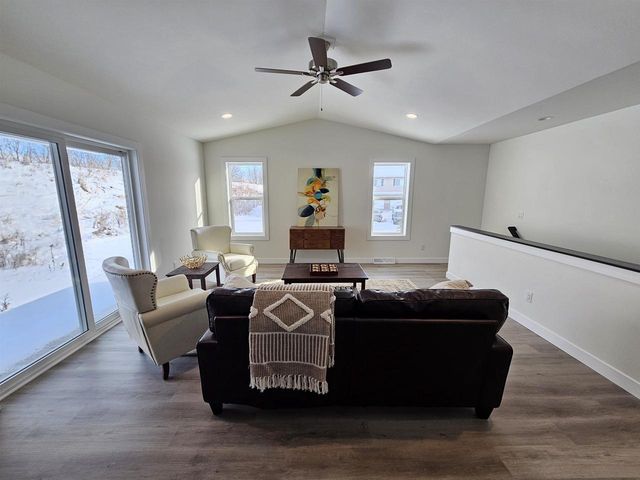 512 Village Lane, Ripon, WI 54971