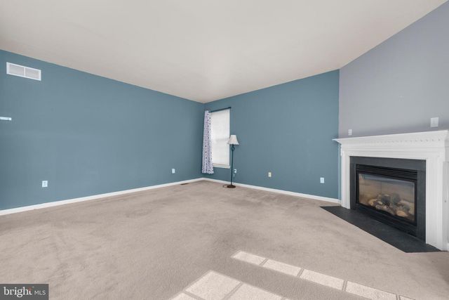 150 MARJESSA DR, Gilbertsville, PA 19525