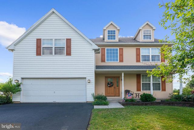 150 MARJESSA DR, Gilbertsville, PA 19525