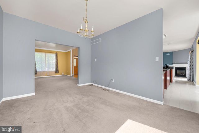 150 MARJESSA DR, Gilbertsville, PA 19525