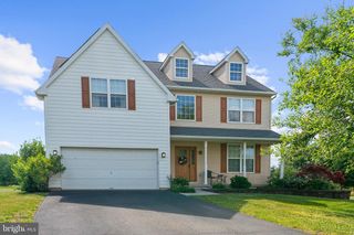 150 MARJESSA DR, Gilbertsville, PA 19525
