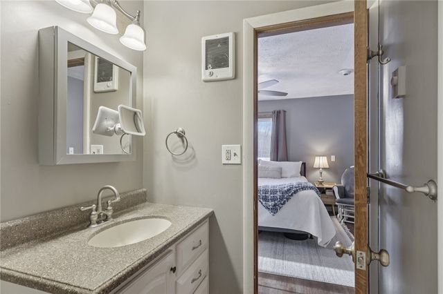 644 Palo Alto Dr, Perry Twp, PA 16117