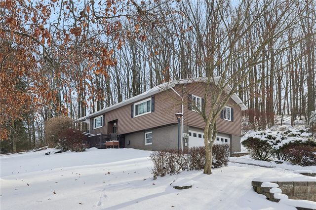 644 Palo Alto Dr, Perry Twp, PA 16117