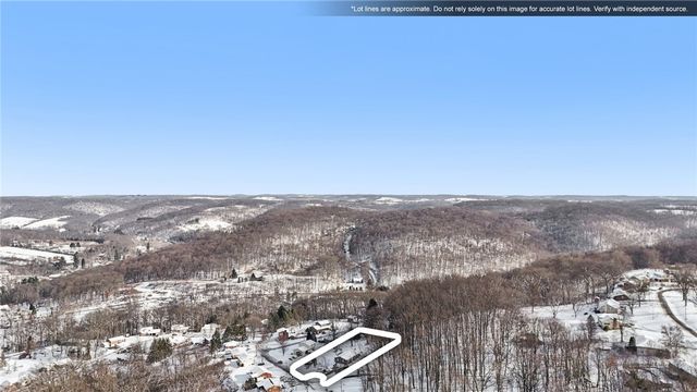 644 Palo Alto Dr, Perry Twp, PA 16117