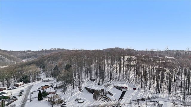 644 Palo Alto Dr, Perry Twp, PA 16117