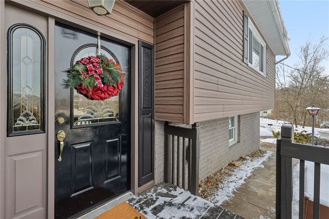 644 Palo Alto Dr, Perry Twp, PA 16117