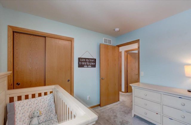 3714 Stonebridge Drive, Madison, WI 53719