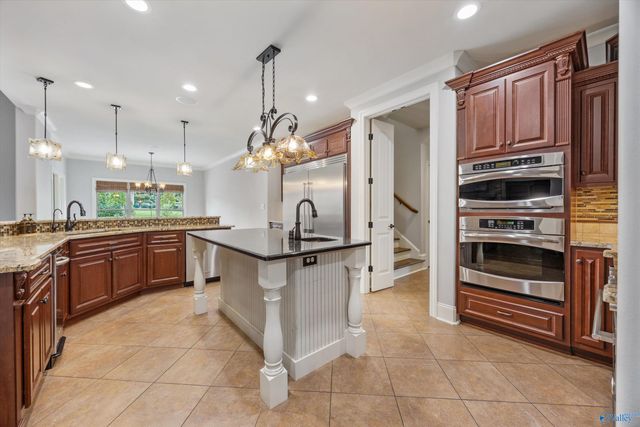 35 McMullen Lane, Gurley, AL 35748