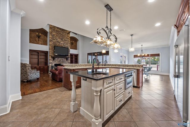 35 McMullen Lane, Gurley, AL 35748