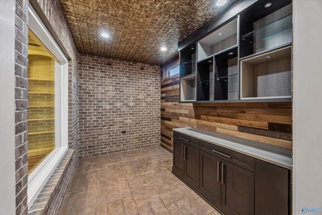 35 McMullen Lane, Gurley, AL 35748