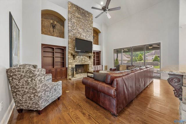 35 McMullen Lane, Gurley, AL 35748