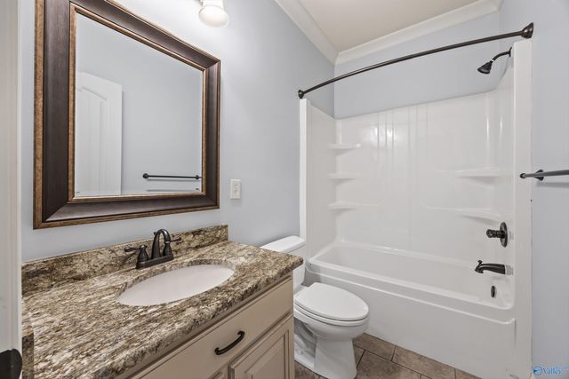 35 McMullen Lane, Gurley, AL 35748