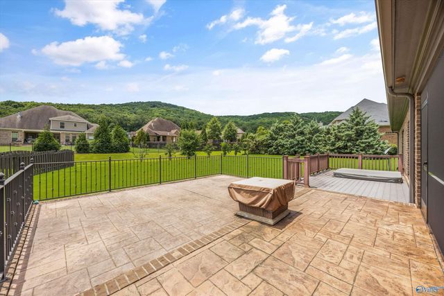 35 McMullen Lane, Gurley, AL 35748
