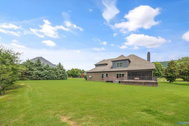 35 McMullen Lane, Gurley, AL 35748