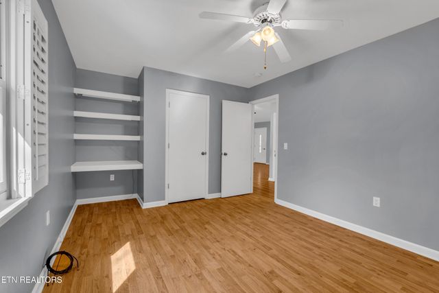 1954 Spruce Loop, Crossville, TN 38555