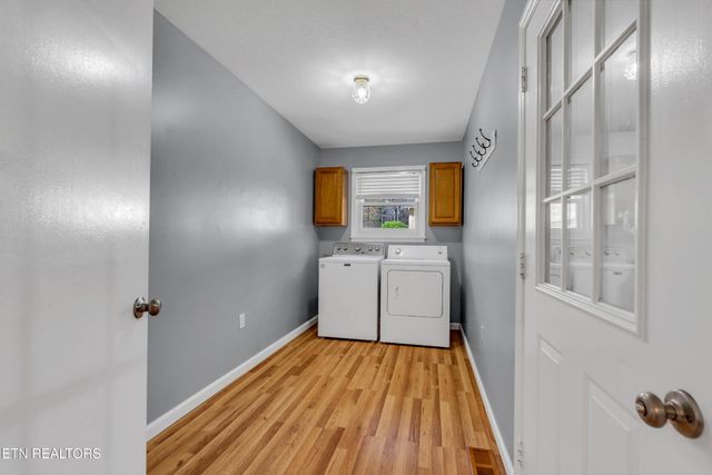 1954 Spruce Loop, Crossville, TN 38555