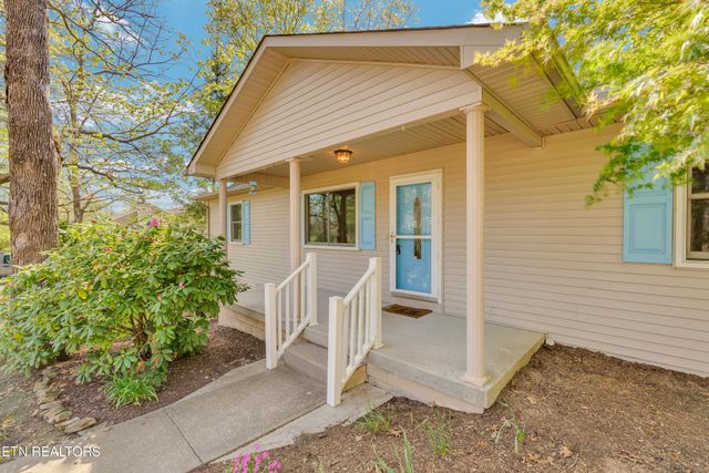 1954 Spruce Loop, Crossville, TN 38555