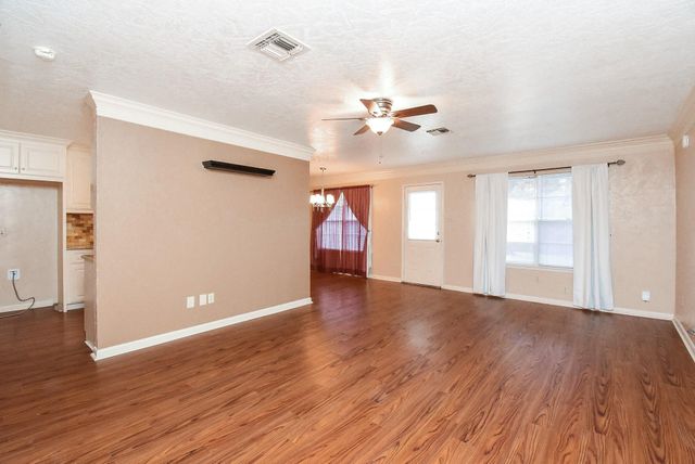 2014 Jones Street, Rosenberg, TX 77471