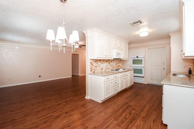 2014 Jones Street, Rosenberg, TX 77471