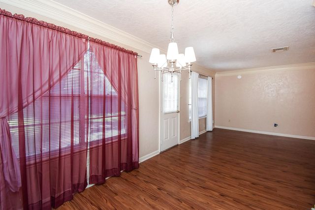 2014 Jones Street, Rosenberg, TX 77471