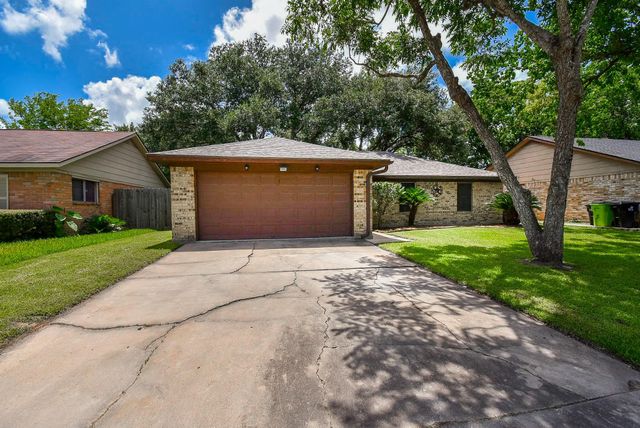 2014 Jones Street, Rosenberg, TX 77471