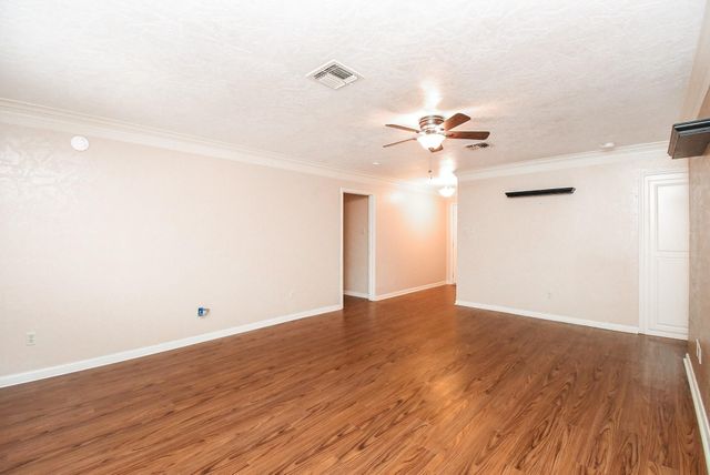 2014 Jones Street, Rosenberg, TX 77471