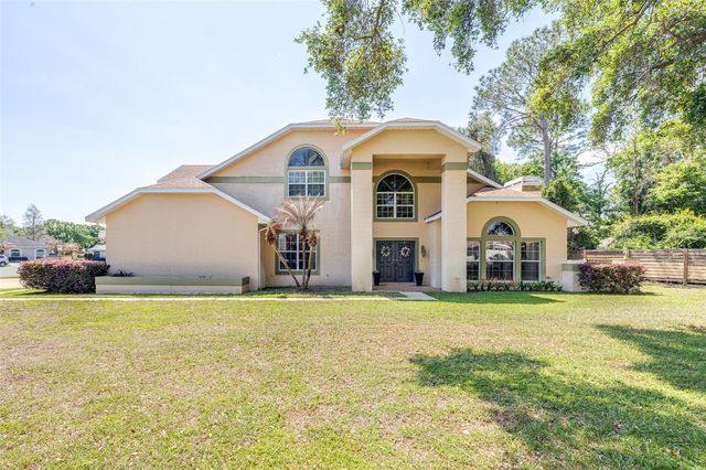 2134 KIRKLAND LAKE DRIVE, Auburndale, FL 33823