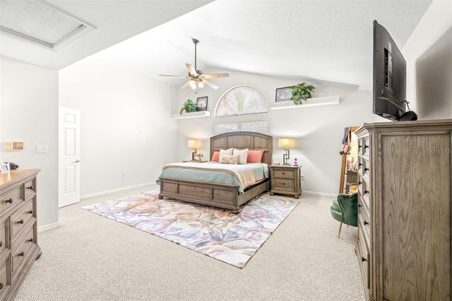 2134 KIRKLAND LAKE DRIVE, Auburndale, FL 33823