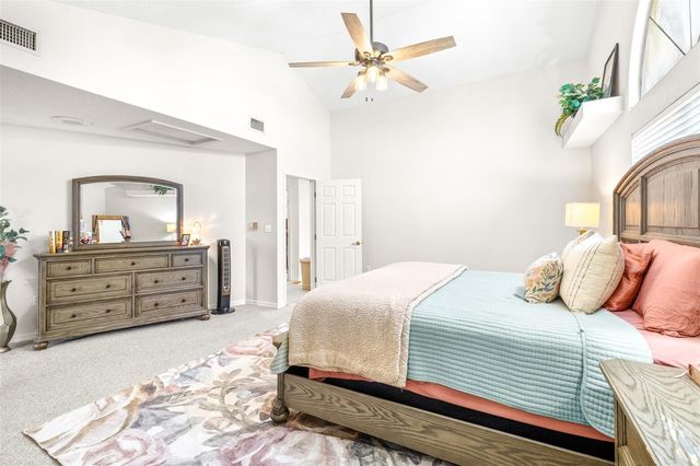 2134 KIRKLAND LAKE DRIVE, Auburndale, FL 33823