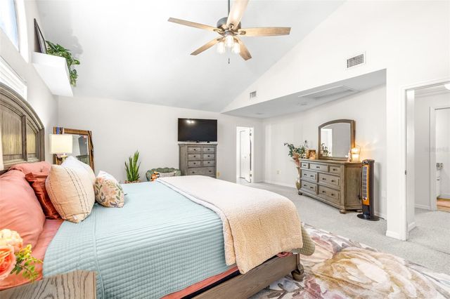 2134 KIRKLAND LAKE DRIVE, Auburndale, FL 33823