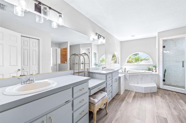 2134 KIRKLAND LAKE DRIVE, Auburndale, FL 33823