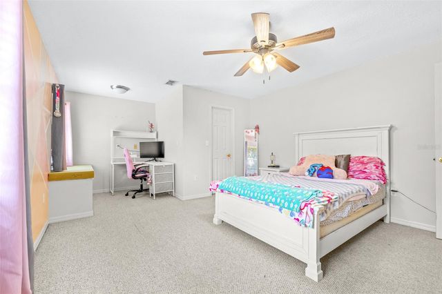 2134 KIRKLAND LAKE DRIVE, Auburndale, FL 33823