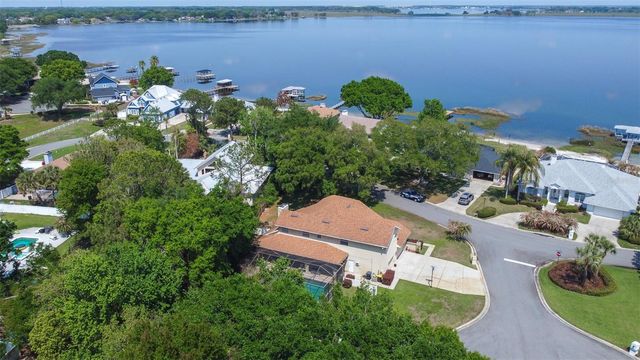2134 KIRKLAND LAKE DRIVE, Auburndale, FL 33823