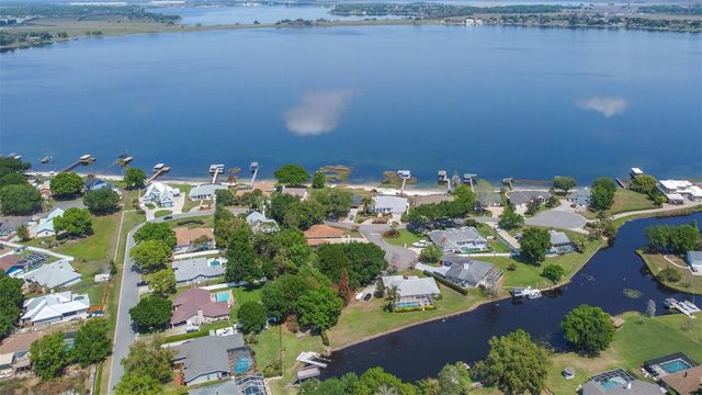 2134 KIRKLAND LAKE DRIVE, Auburndale, FL 33823