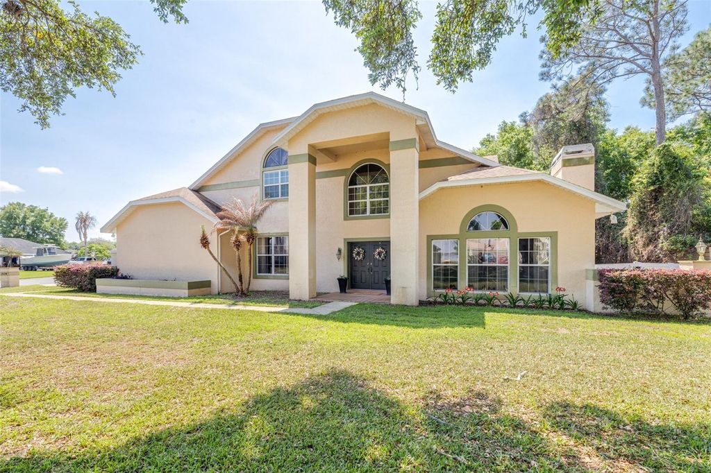 2134 KIRKLAND LAKE DRIVE, Auburndale, FL 33823