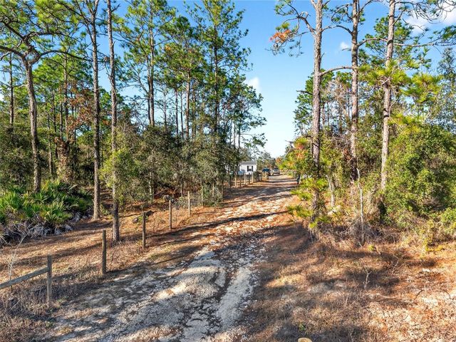 17087 SW 27TH STREET, Dunnellon, FL 34432