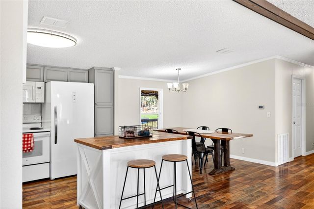 17087 SW 27TH STREET, Dunnellon, FL 34432