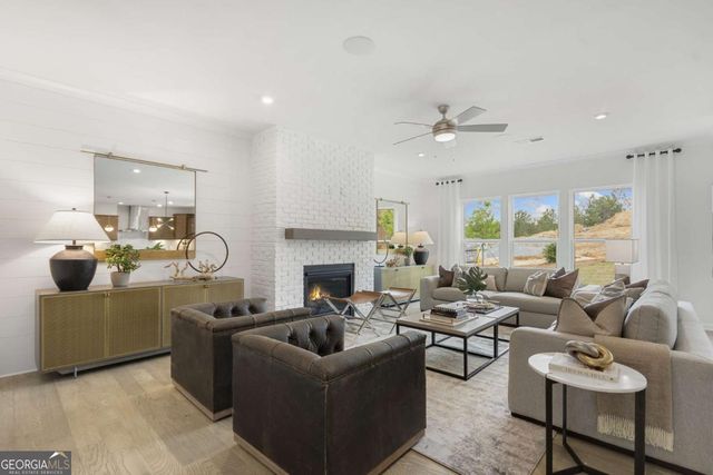 4367 Azalea Ridge Way, Hoschton, GA 30548