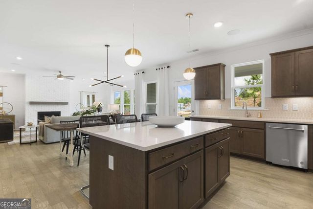 4367 Azalea Ridge Way, Hoschton, GA 30548