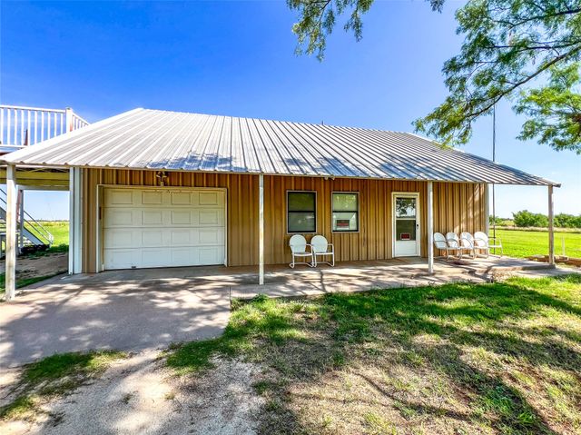 5260 County Road 268, Anson, TX 79501