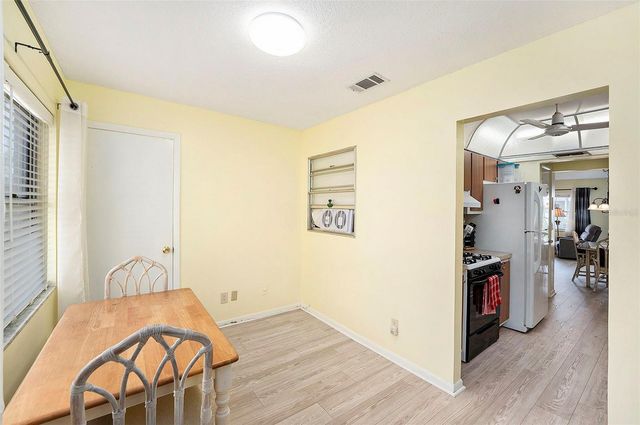 5216 81ST STREET N 2, St Petersburg, FL 33709