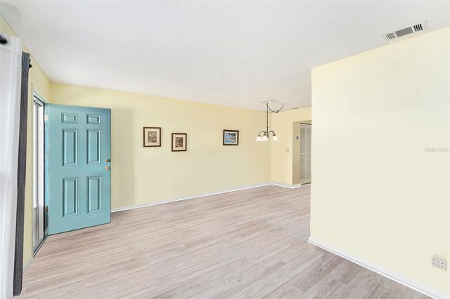 5216 81ST STREET N 2, St Petersburg, FL 33709