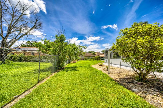 649 NE HORIZON Lane, Port St. Lucie, Port St Lucie, FL 34983