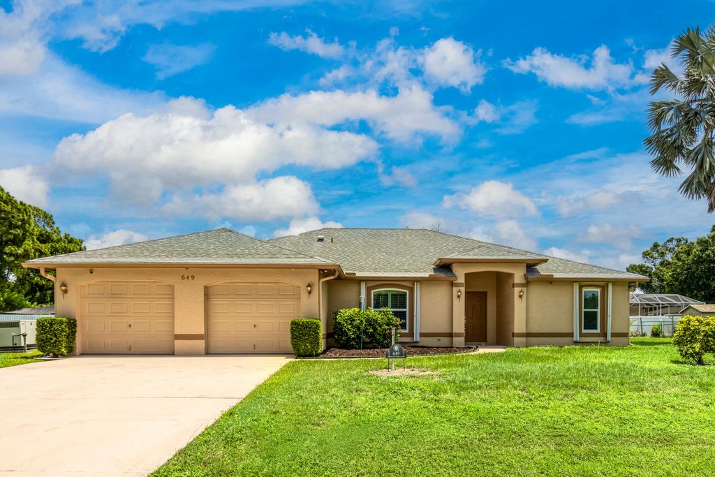649 NE HORIZON Lane, Port St. Lucie, Port St Lucie, FL 34983
