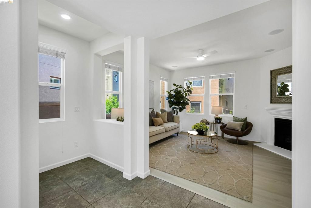 Image 14 of property listing at 449 Constantine Ct, San Ramon, CA 94583