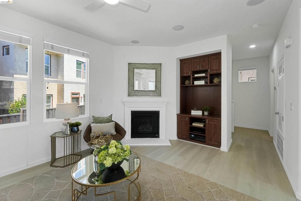 Image 17 of property listing at 449 Constantine Ct, San Ramon, CA 94583