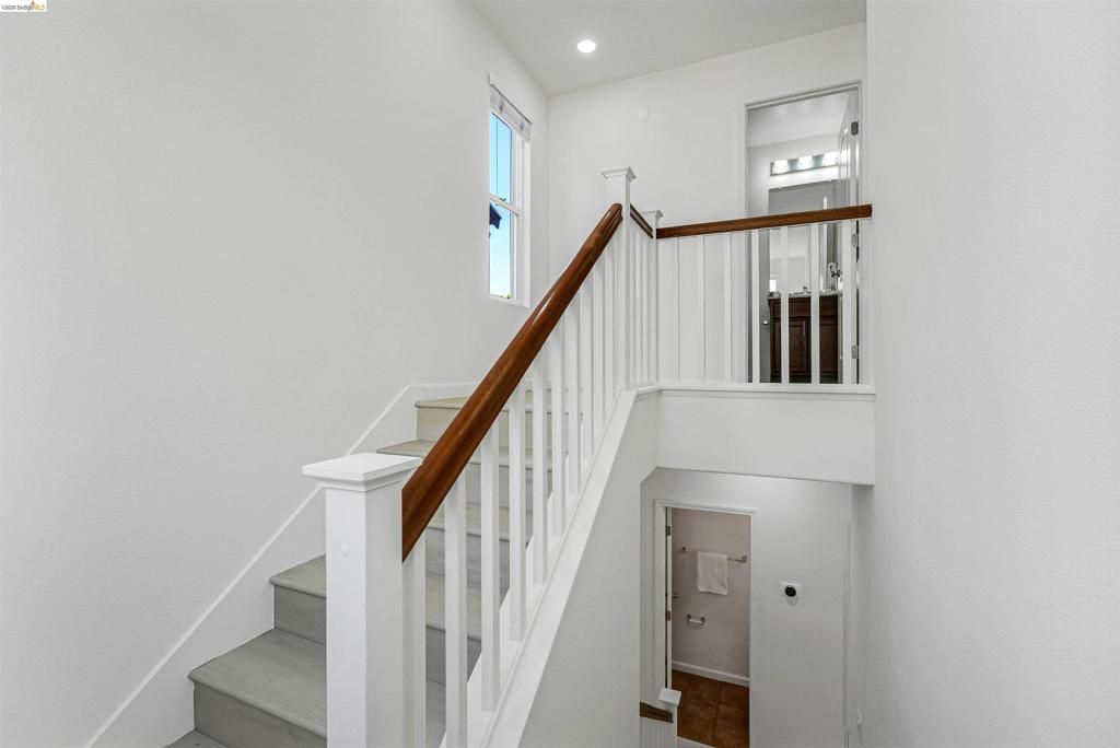 Image 36 of property listing at 449 Constantine Ct, San Ramon, CA 94583
