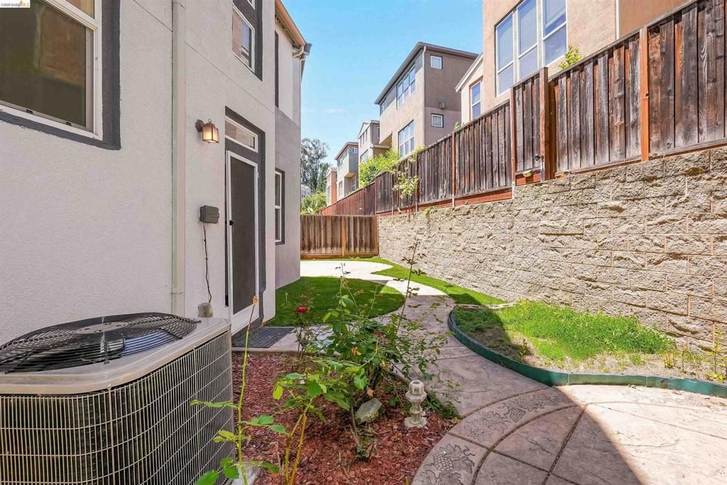 Image 56 of property listing at 449 Constantine Ct, San Ramon, CA 94583