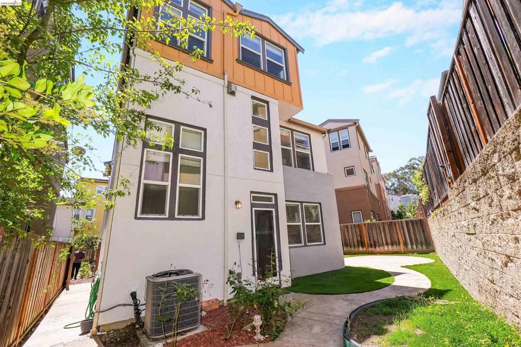 Image 58 of property listing at 449 Constantine Ct, San Ramon, CA 94583