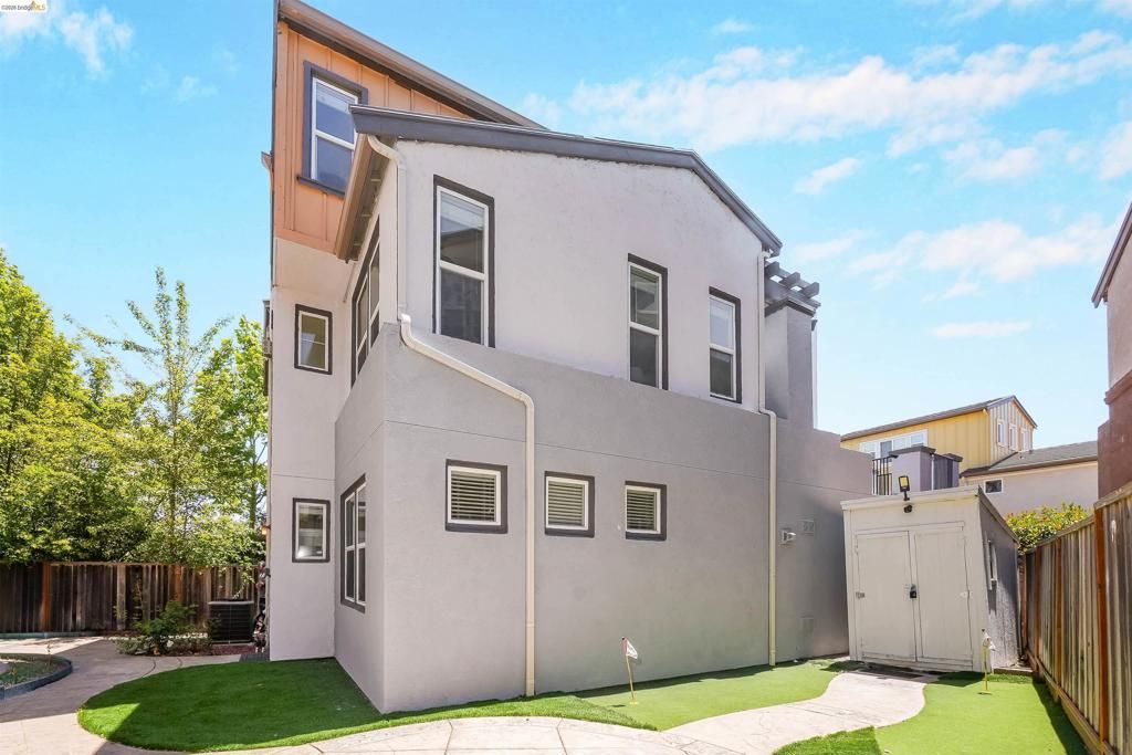 Image 60 of property listing at 449 Constantine Ct, San Ramon, CA 94583